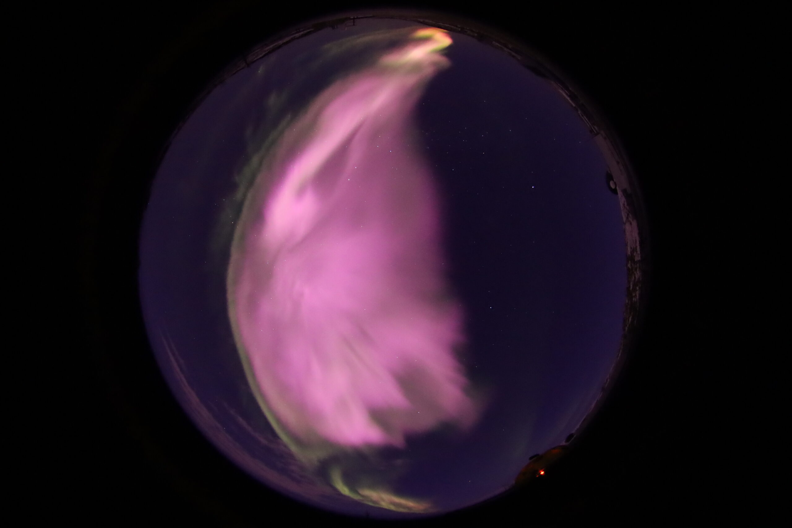 美しいオーロラの観測（2025年12月号）│コカネット